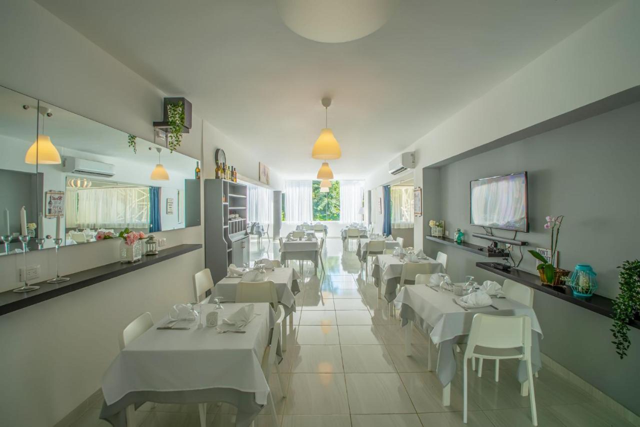 Hotel Plaza Europa Сосуа Екстер'єр фото