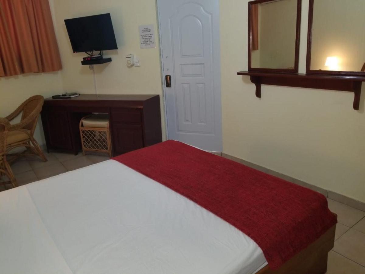 Hotel Plaza Europa Сосуа Екстер'єр фото