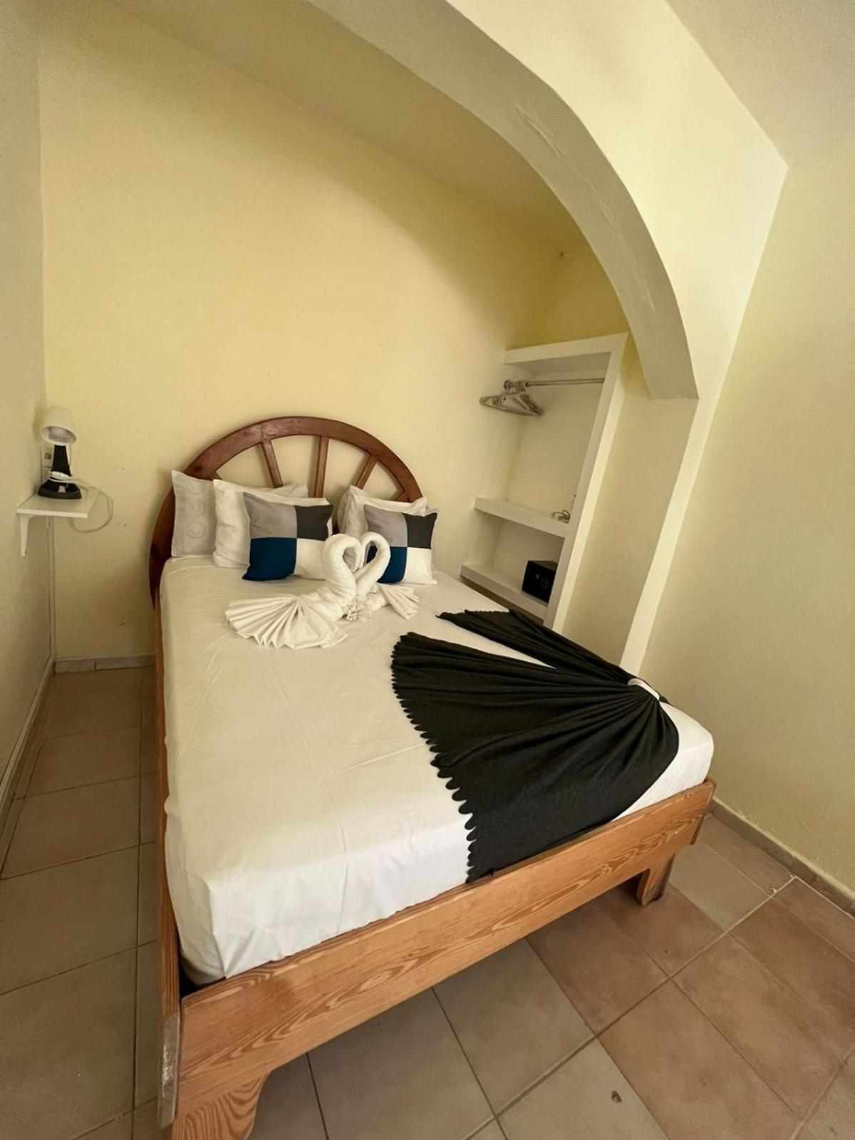 Hotel Plaza Europa Сосуа Екстер'єр фото